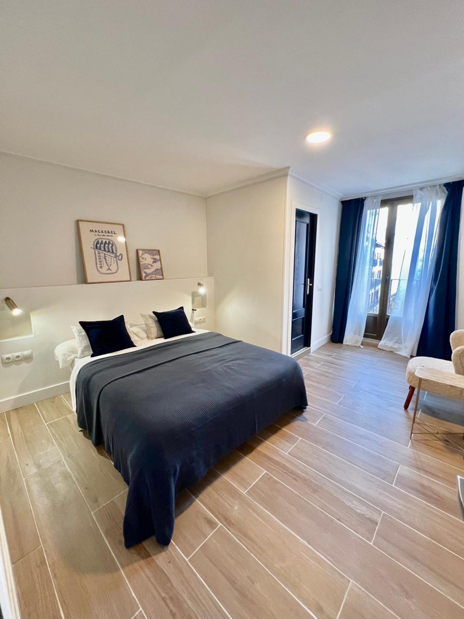 Albergue Miguel Angel Мадрид Екстериор снимка
